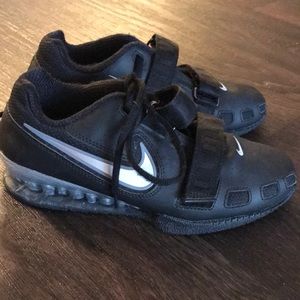 Women’s Nike Romaleos 2 - size 8.5
